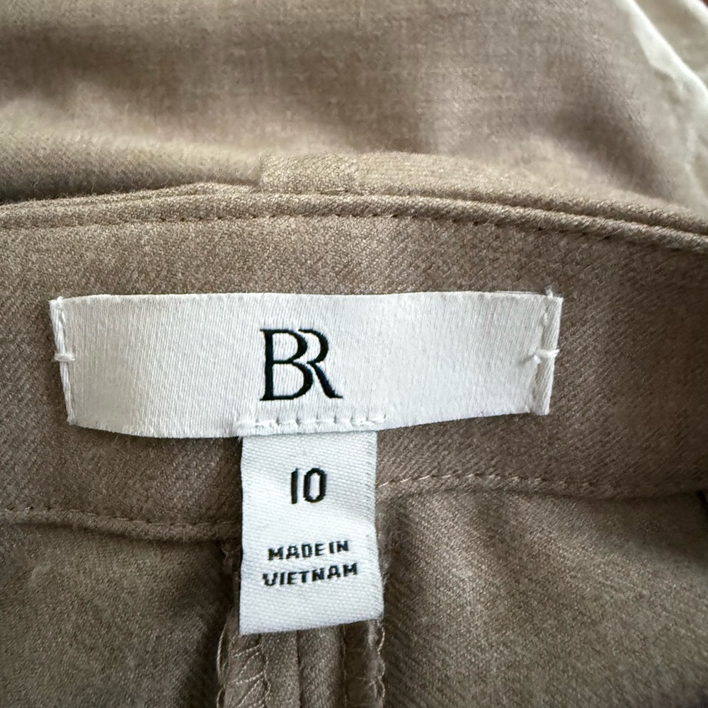 Banana Republic High-Rise Modern Straight Lightweight Wool Flannel Pants - Picture 6 of 8